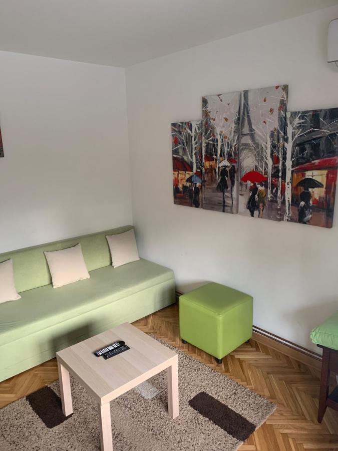 Apartman Fuerte 2 เบลเกรด ภายนอก รูปภาพ